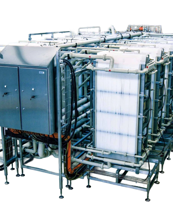 Electrodiálisis en la industria láctea — siete líneas viables de producción